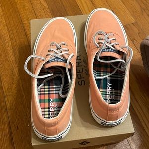 Sperry top siders.